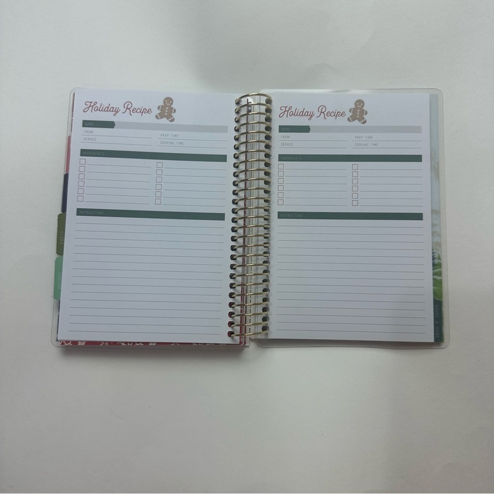 Michaels Recollections Holiday Keepsake Planner - Picture 11 of 14